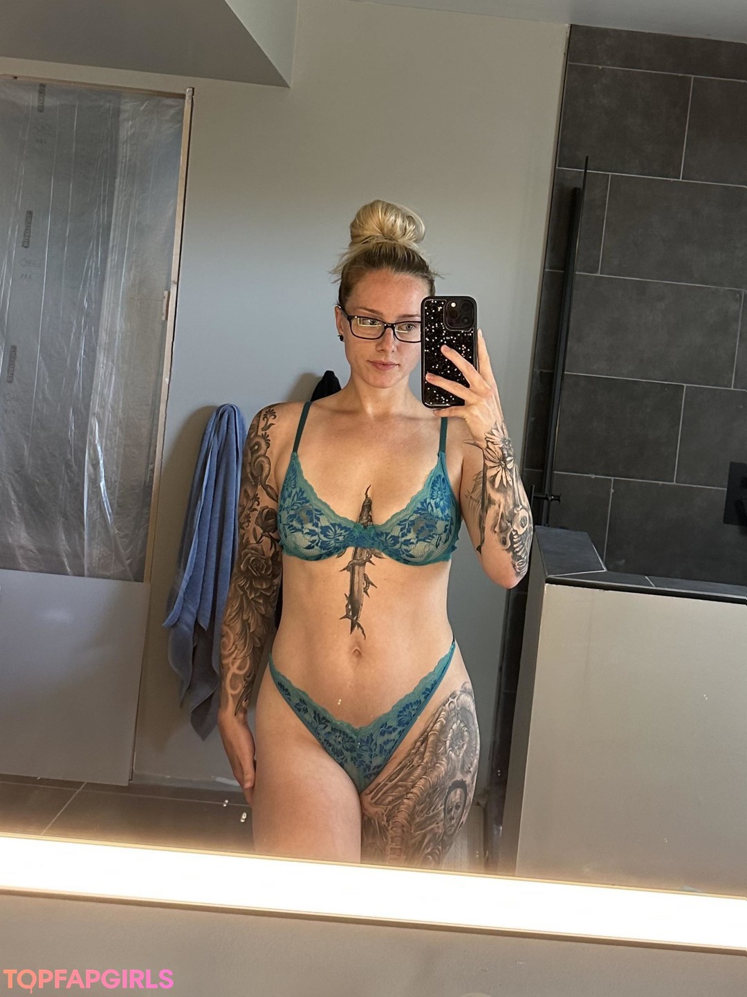 Tay Michele porn star pic