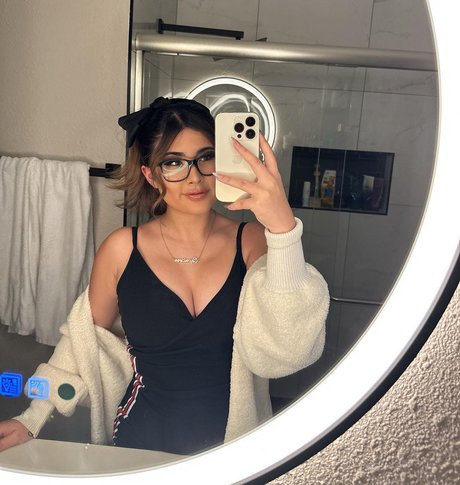 amateur asian onlyfans pretty gallery