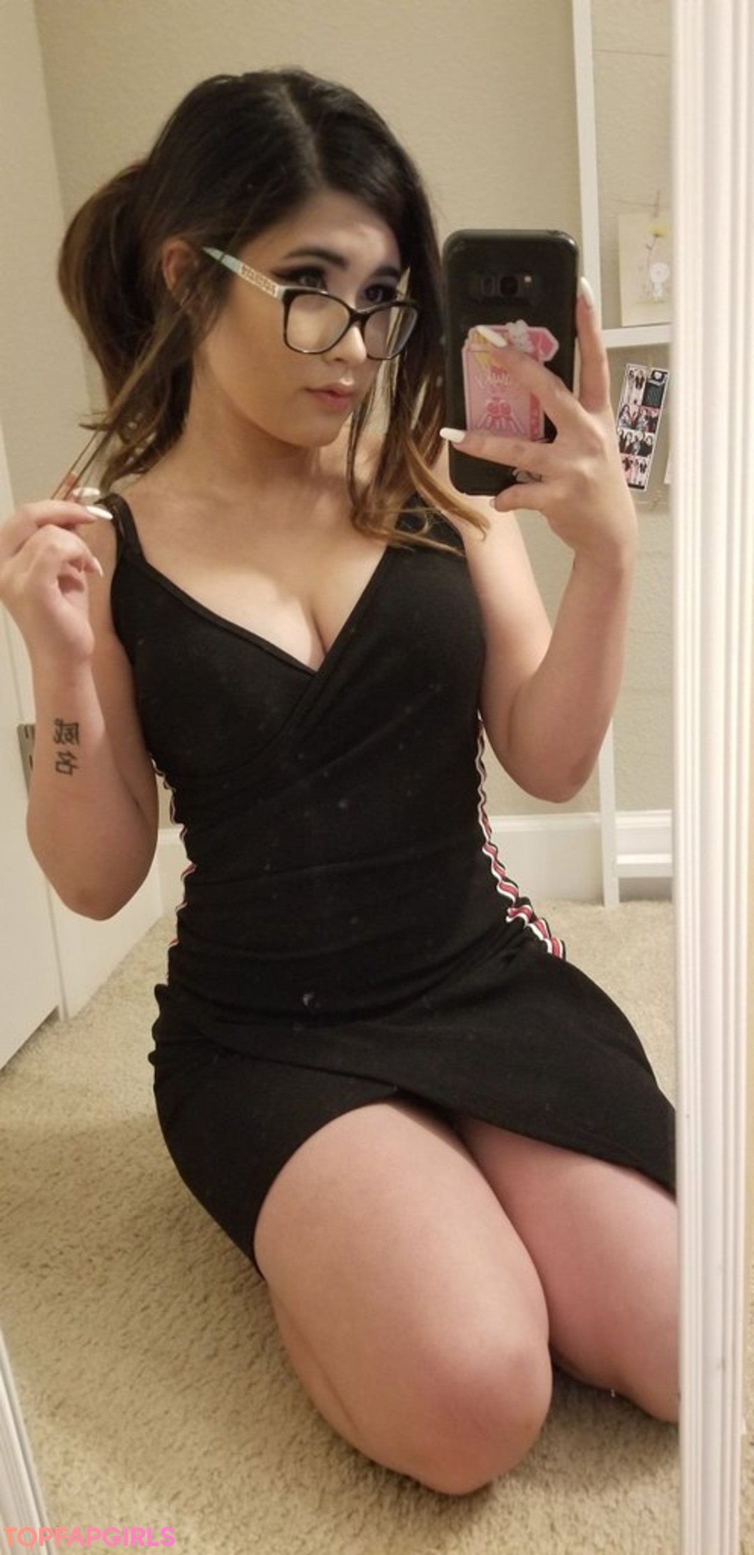 mature feet onlyfans art naked photo