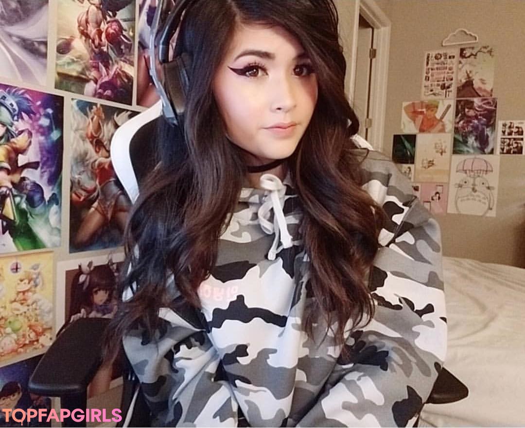 Jydn lol free pornstar photos