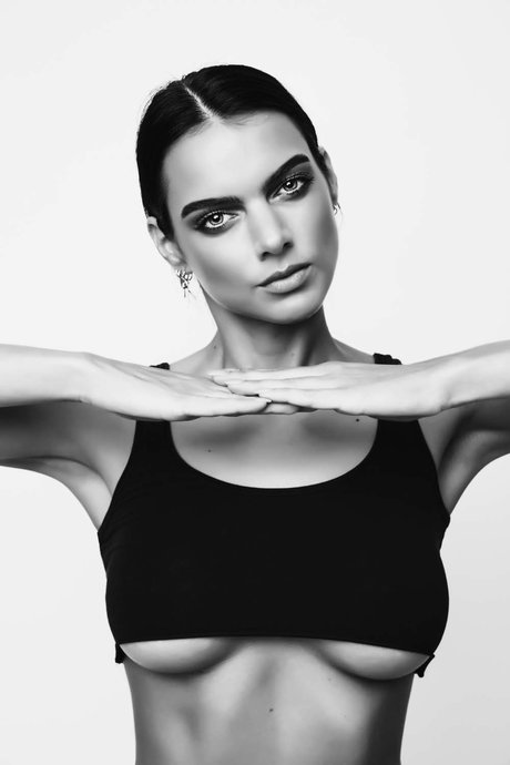 Girls Of The Netherlands pornstar sex gallery