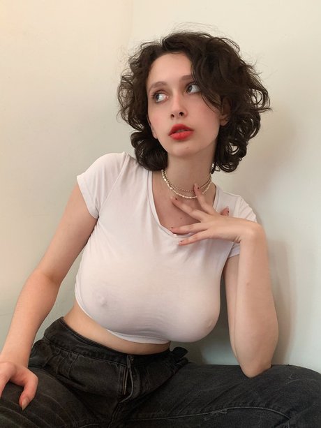 Helga Amor model art photos