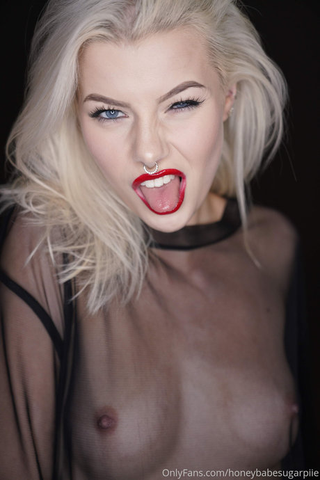 Honeybabesugarpiie_ pornstar best picture