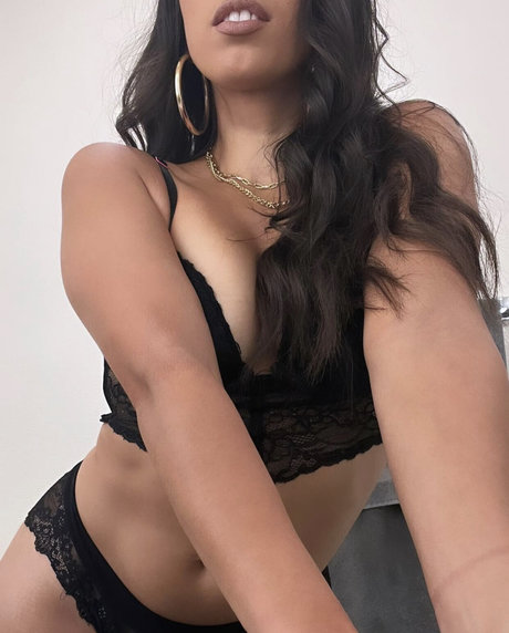 emo girls onlyfans erotic pic