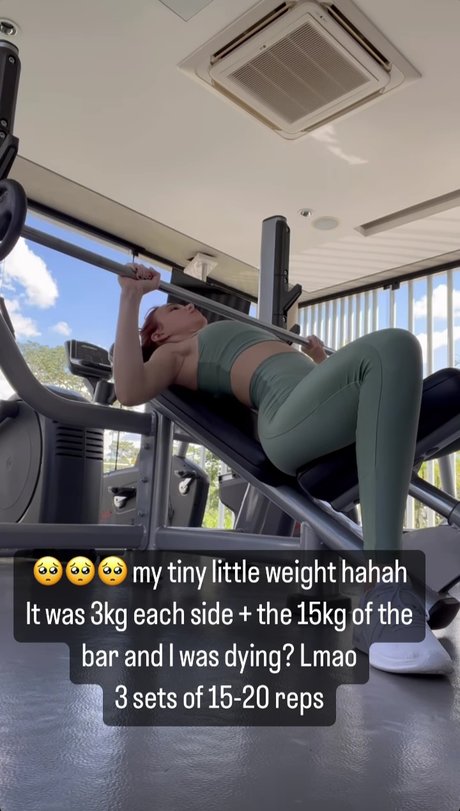 Maimy Nyan_ star pornographic pics