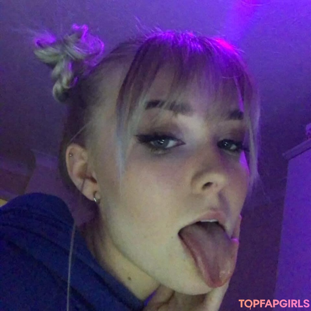 Millie Wild sex star photo