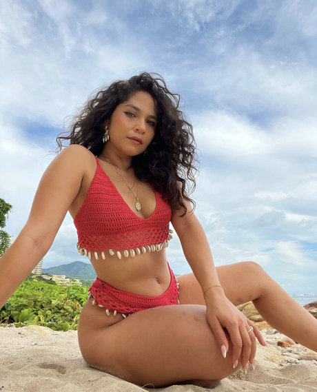 Jessica Gabriela pretty pornstar gallery