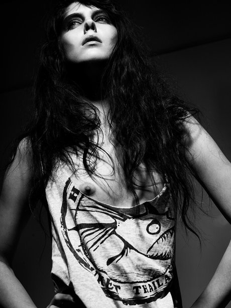 Bec Paws_ hd model pic