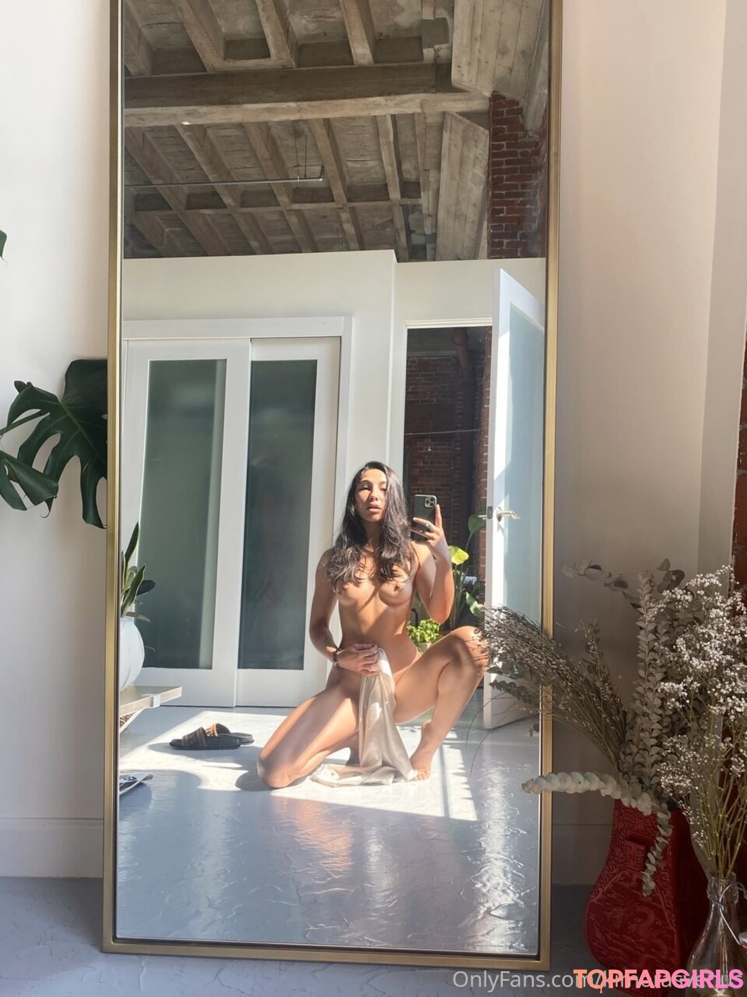 Ohkimora model perfect photo