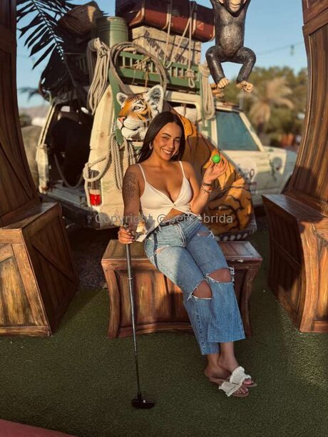 Freepetitebrida pretty actress images