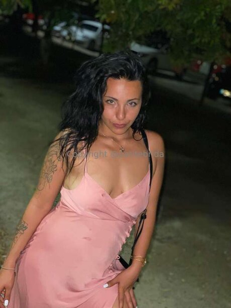 Freepetitebrida star erotic picture