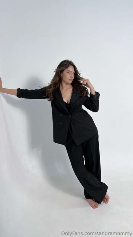 Sandramommy model nudes gallery