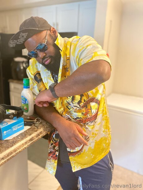 Revan1lord adult star pics