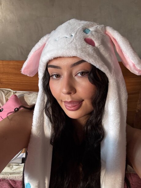 Curlymoana top model pics