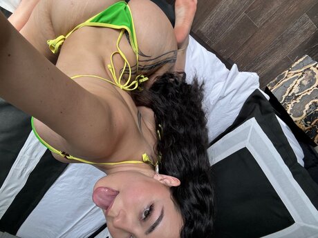 Curlymoana star erotic photo