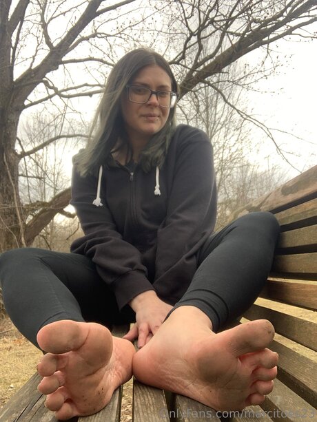 Marcitoes23 perfect pornstar img