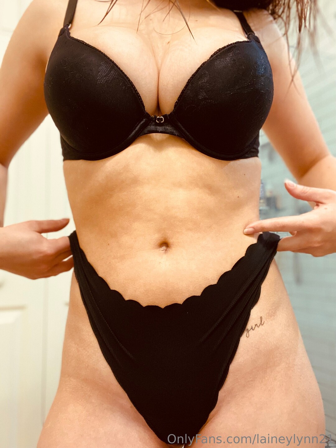 Laineylynn21 sexy model images