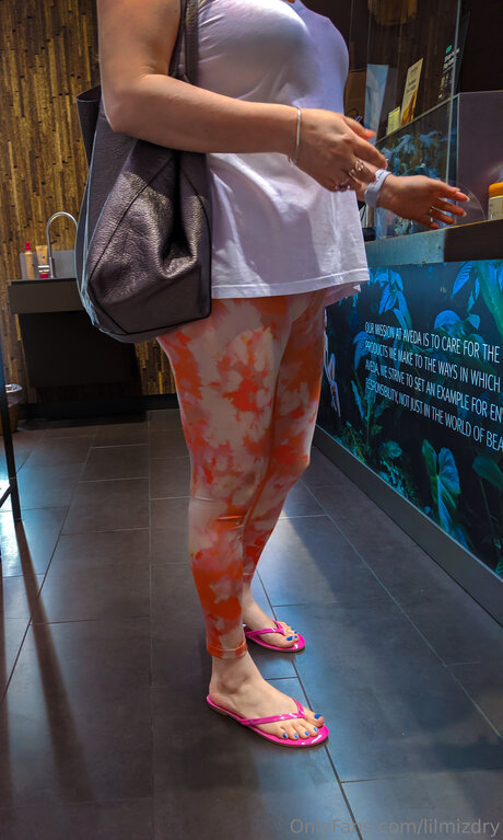 Lilmsdry pornstar free pictures