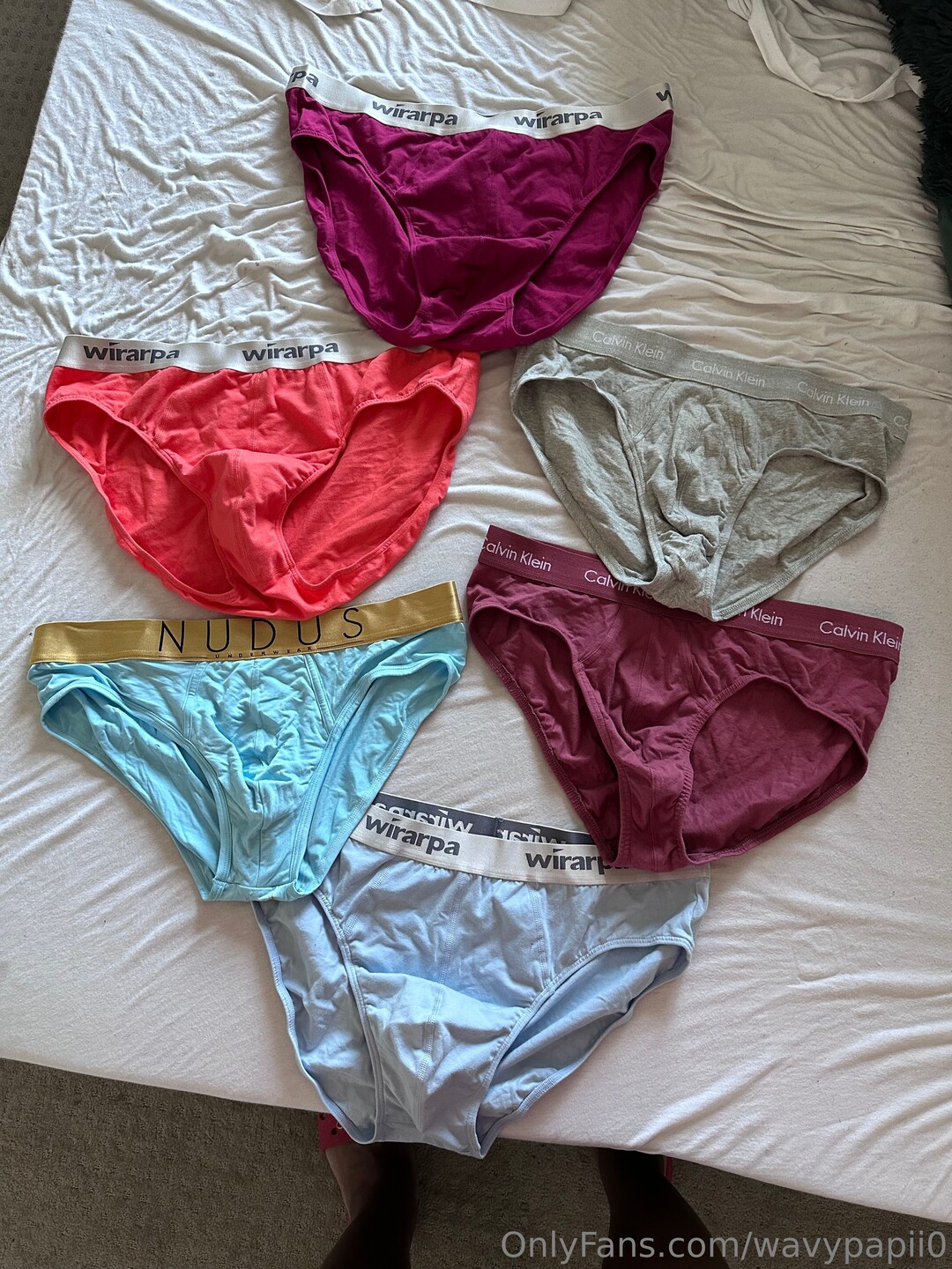 Wavypapii0 erotic pornstar img