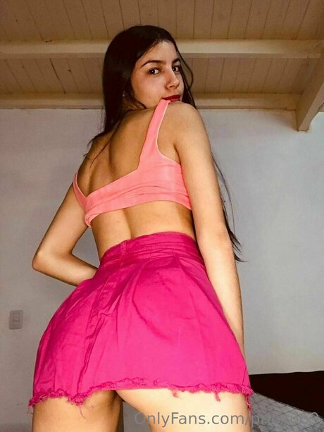 Bbyemely porn actress photo