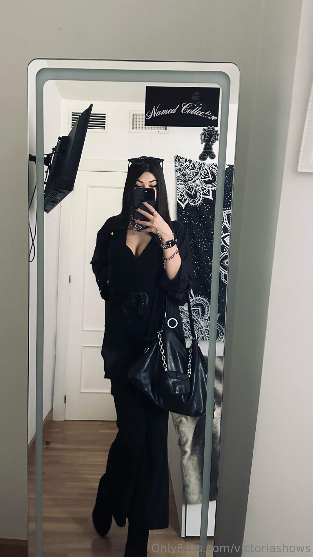 Victoriashows star nudes picture