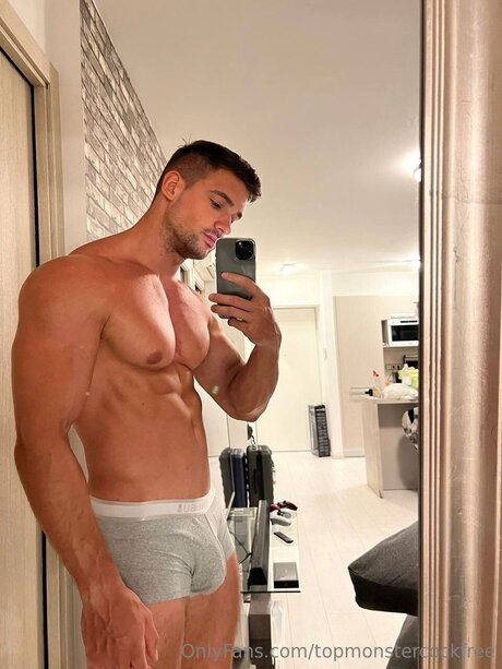 Topmonstercockfree sex actress pics