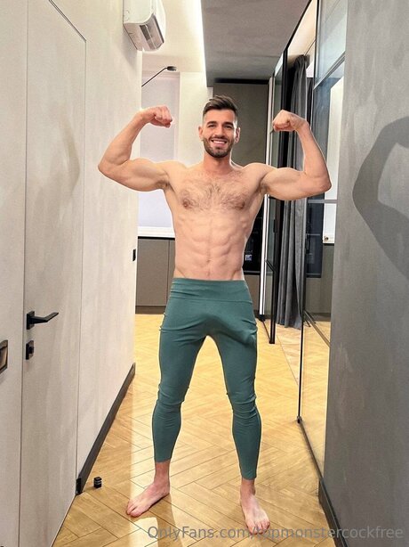 Topmonstercockfree sexy actress pic