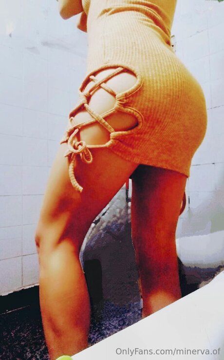 Minerva Of hot actress pic