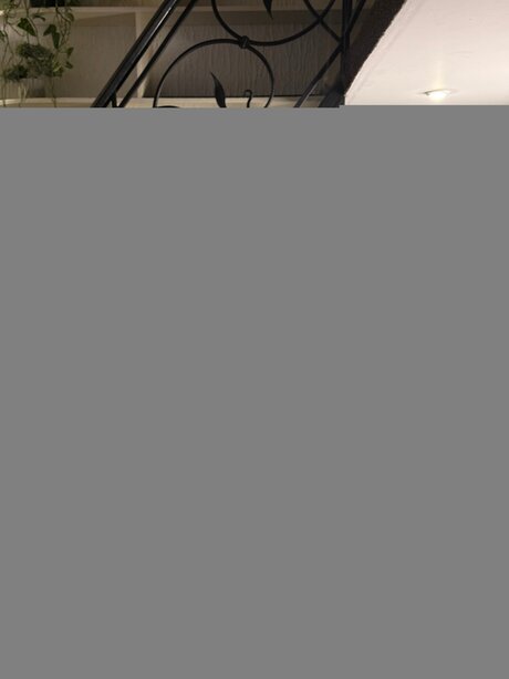 Miabloomi naked actress pics