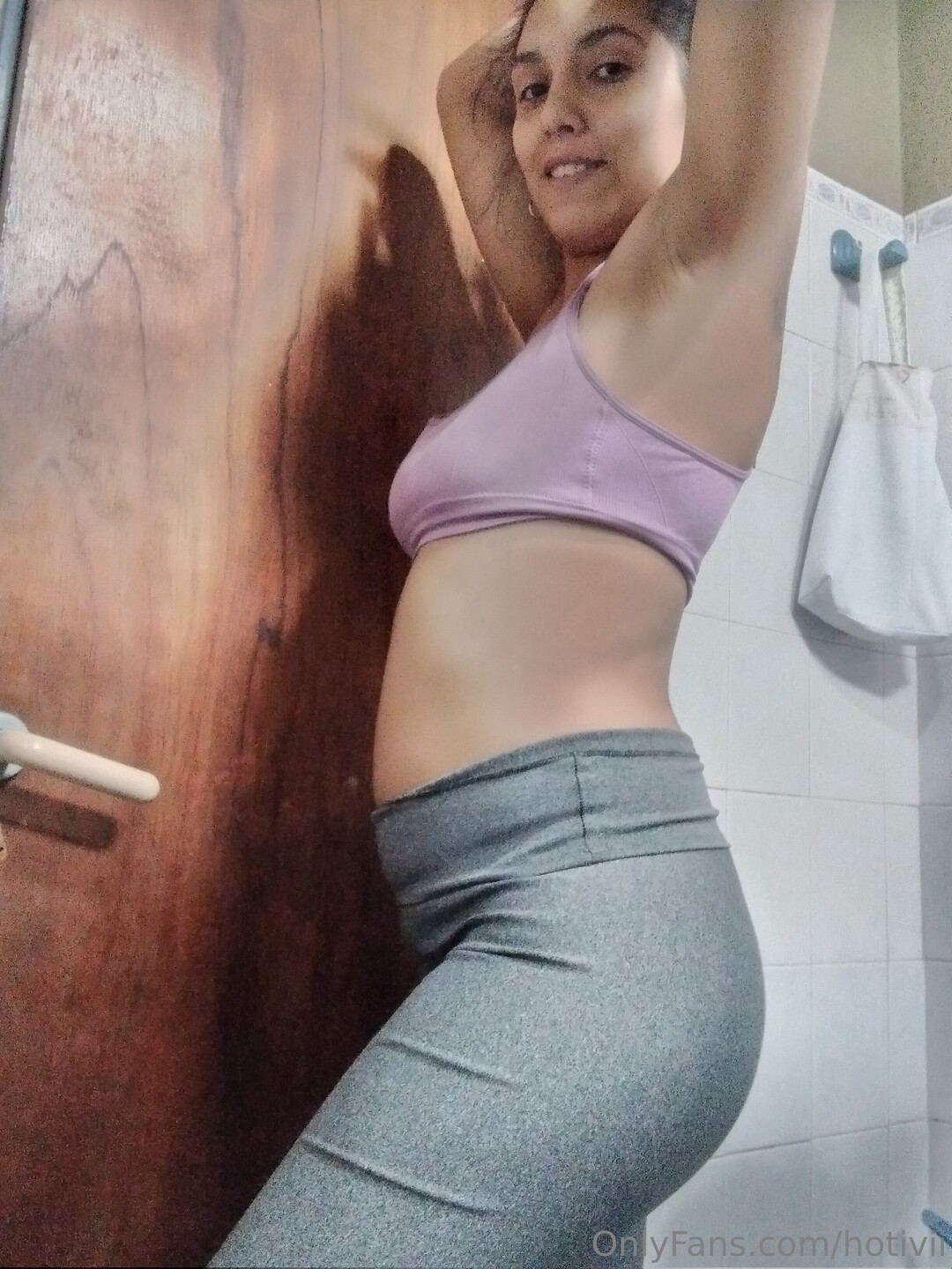Hotivii model beautiful photos