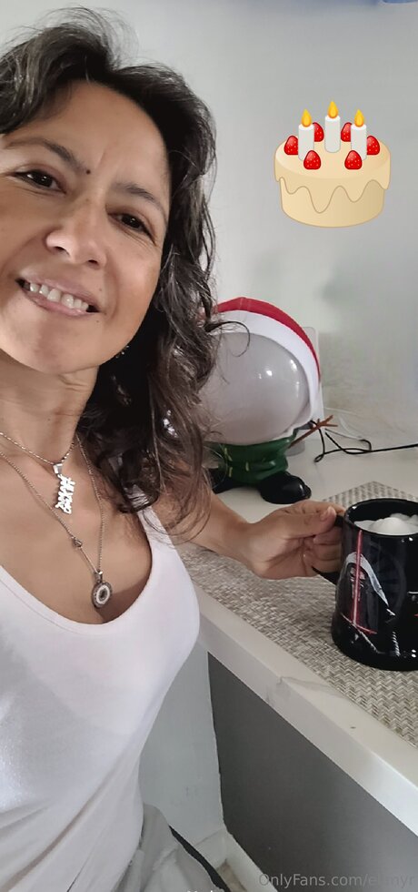 Elimyr pretty star photo