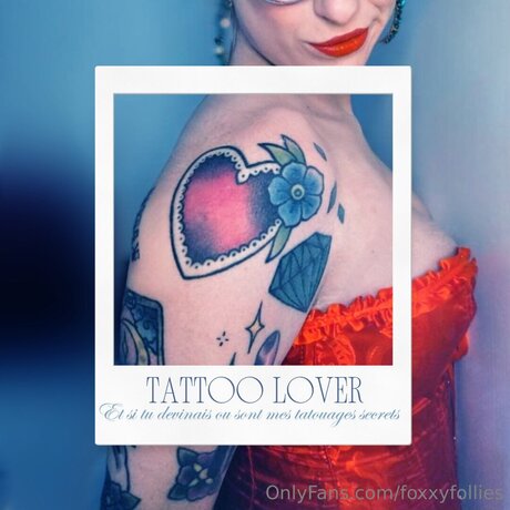 Foxxyfollies nudes star picture