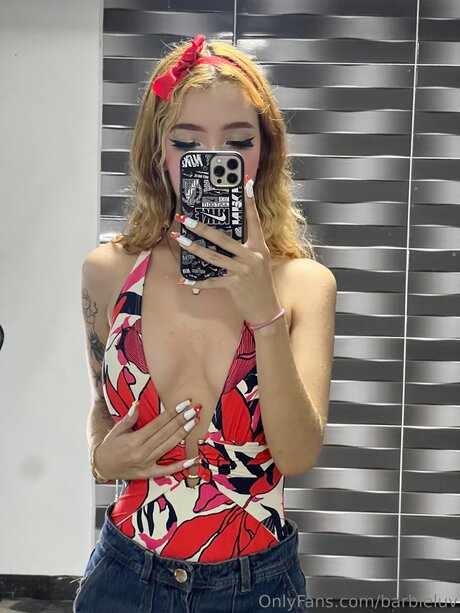 Barbieluv pretty model image