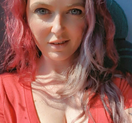 louroarfree nudes star picture