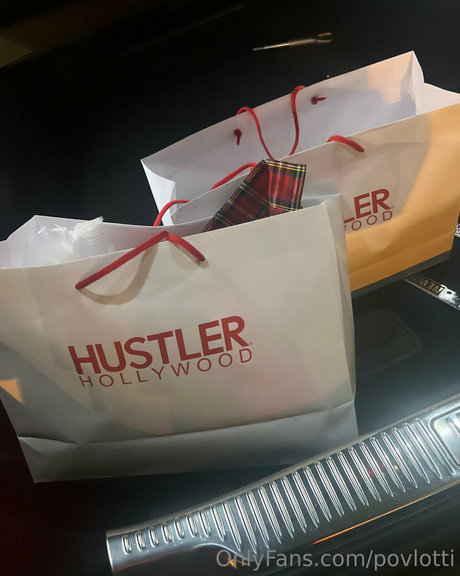 povlotti beautiful actress img