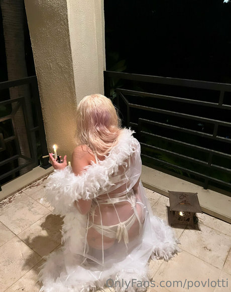 povlotti star sex images