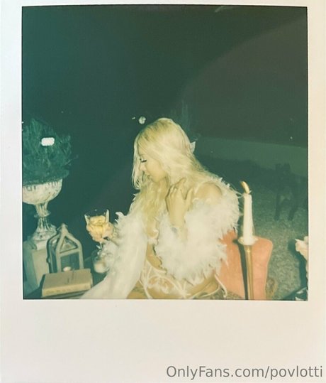 povlotti model sexy images