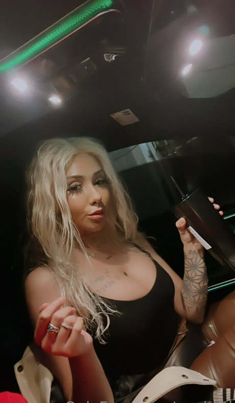 povlotti sex star pictures