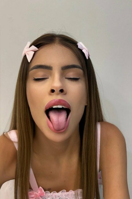 miaprado model nudes gallery