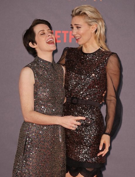 lesbians onlyfans art naked archive