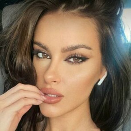 big fat ass onlyfans top pic