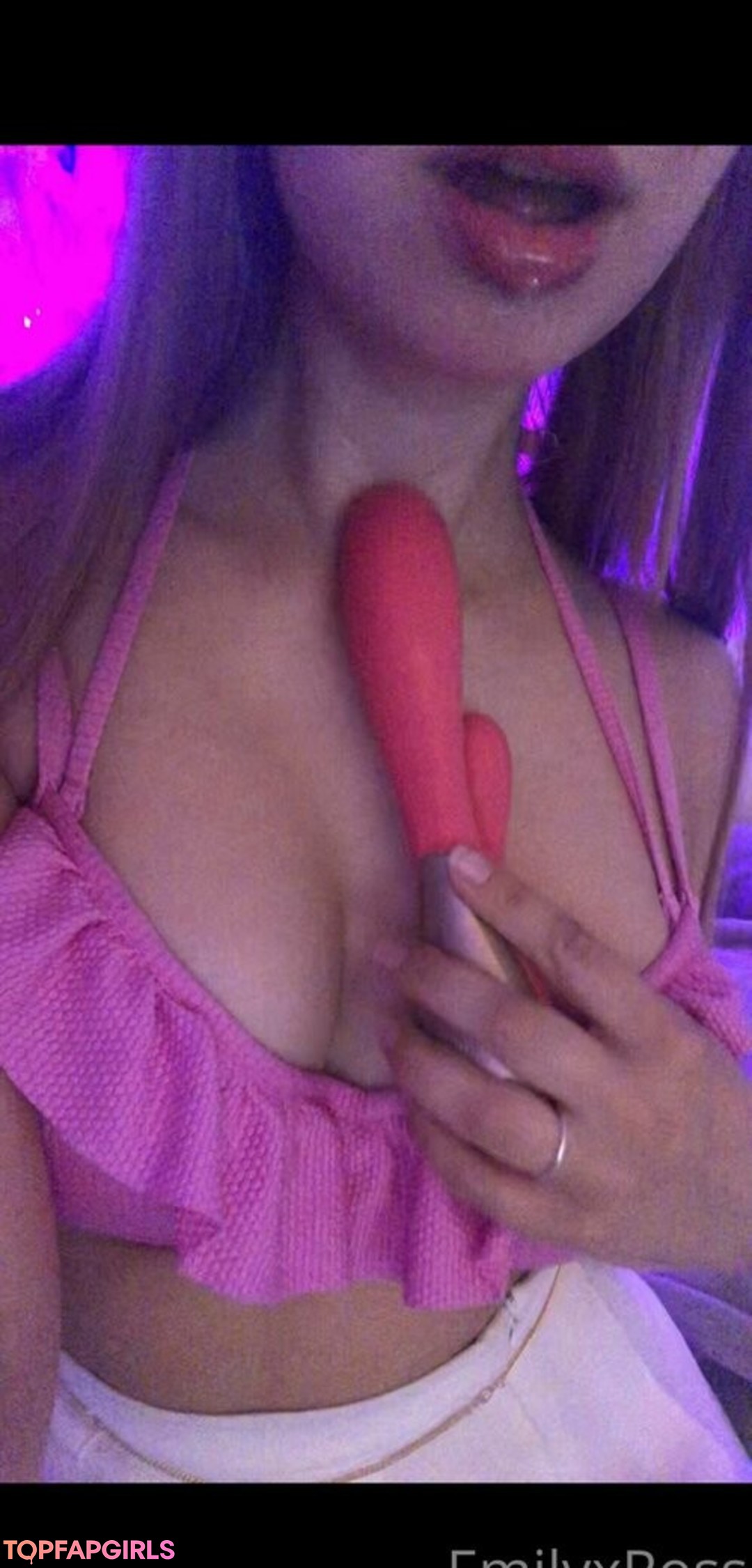 emilyxross pornstar high quality pic