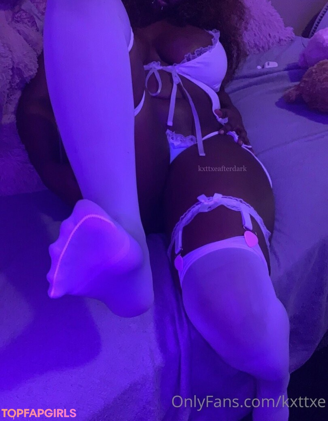 kxttxe star erotic picture
