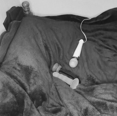 loserlennox nude actress gallery