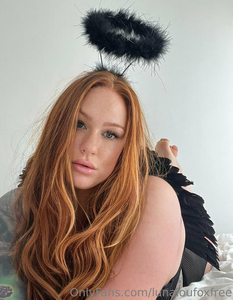 lunaloufoxfree model naked img