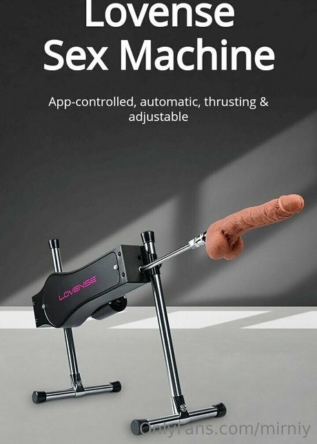 tiny onlyfans beautiful photo