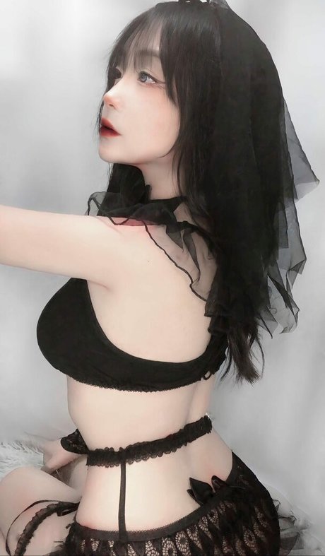 byzeko 02 best model gallery