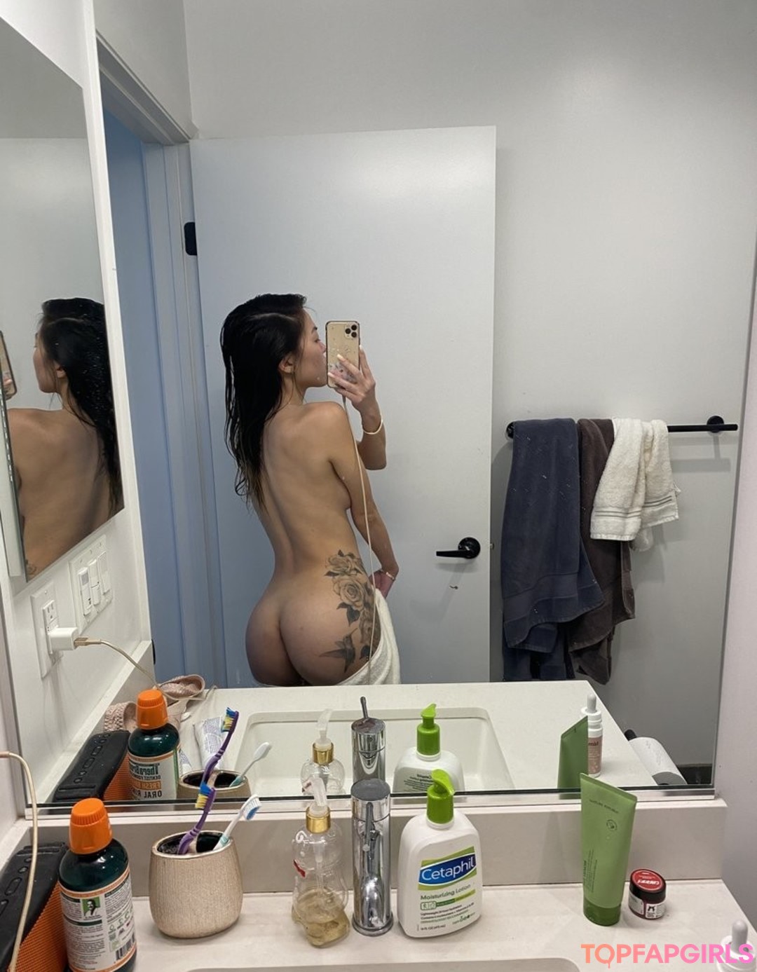 cuckolcouple onlyfans beautiful naked pic