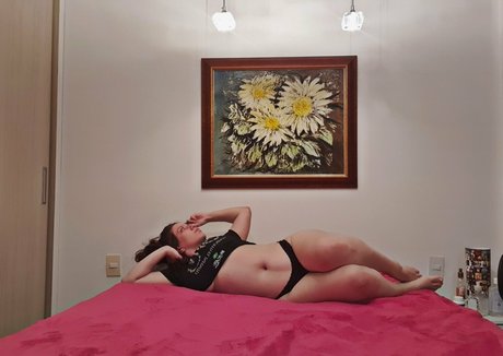 tiny onlyfans hot sexy img