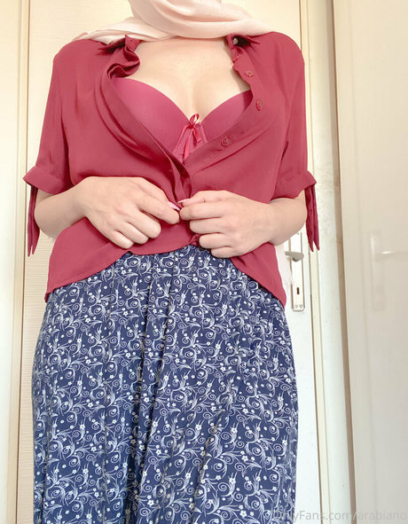 arabiano pornstar nudes pictures